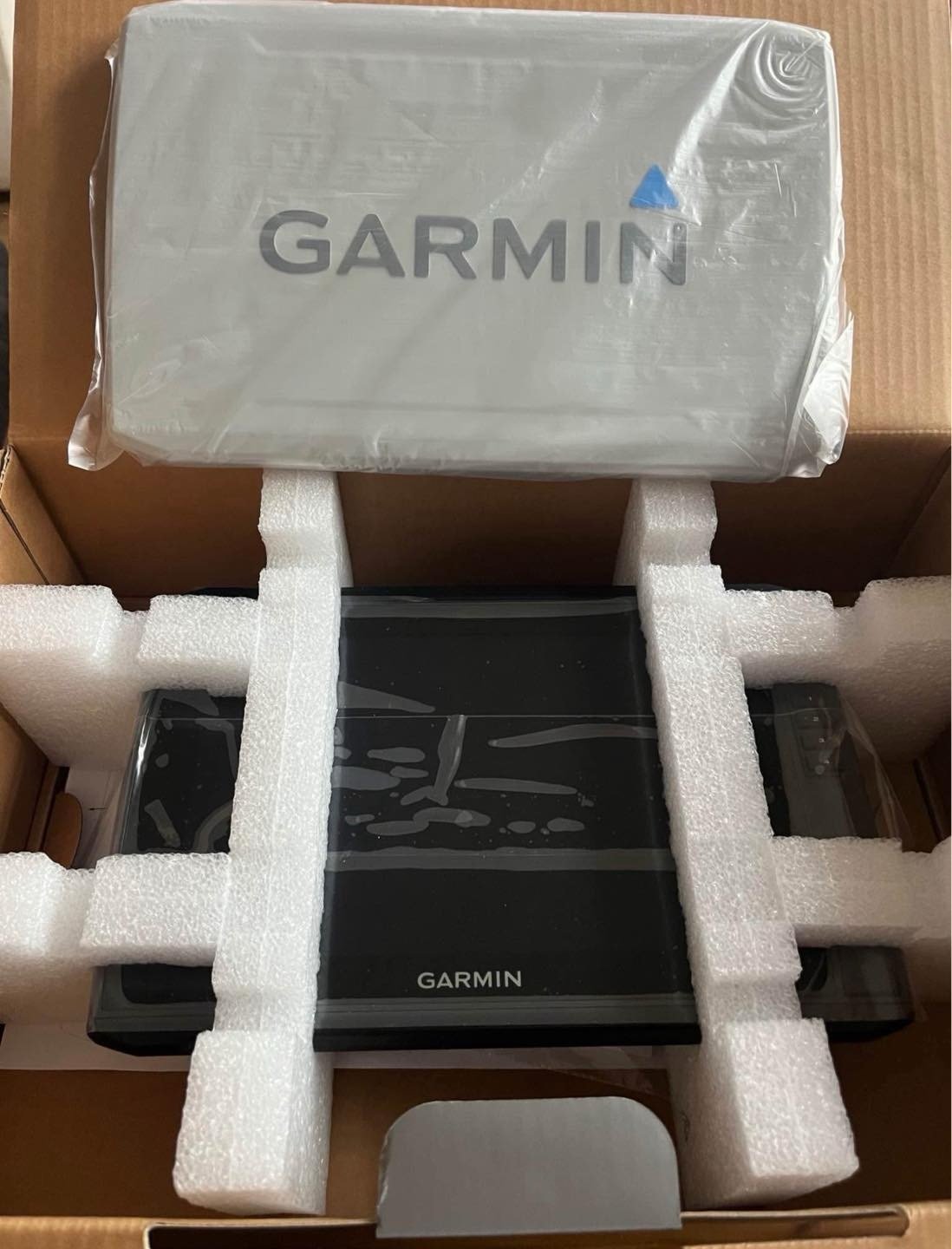 new garmin ecomap ultra 102 sv + gt56 transducer (or without), plus garmin gls10 + lvs34 transducer new garmin ecomap ultra 102 sv + gt56 transducer (or without), plus garmin gls10 + lvs34 transducer